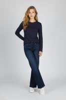 Descubre nuestra camiseta fluida de mujer con cuello redondo, manga larga y bolsillo delantero, tejido suave y elástico ideal para looks diarios cómodos - REF: 9017-1 - details 30