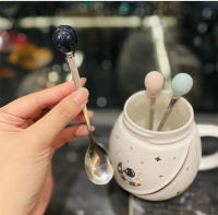 Taza De Cerámica Con Tapa Y Cuchara Serie Astronauta Regalo Creativo Para Negocios Eco-amigable Para Café Y Té Cumpleaños Y Fiestas Para Niñas - details 6