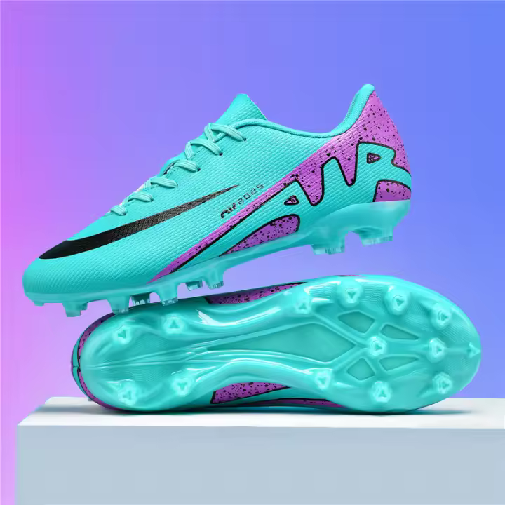 Nuevos Zapatos De Fútbol Ultraligeros Para Hombres Con Suela De Goma Respirables Y Microfibra Botas De Fútbol De Interior Con Tornillo Largo Entrenamiento Deportes Y Moda - 1