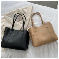 Bolso De Hombro Versátil De Cuero Suave Negro Minimalista Gran Capacidad Bolso De Tote Casual Para Mujer Estilo Inglés - details 2