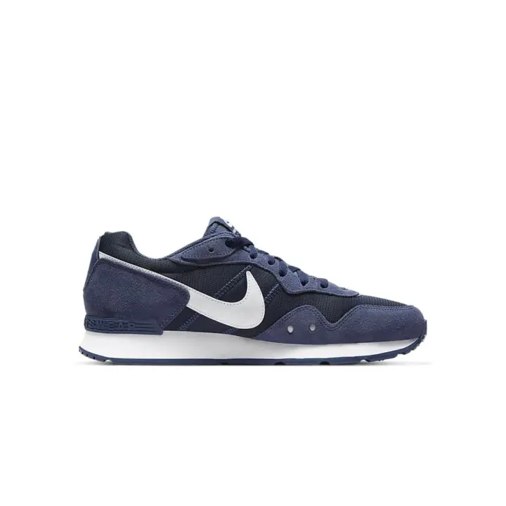 Nike Venture Runner - 1