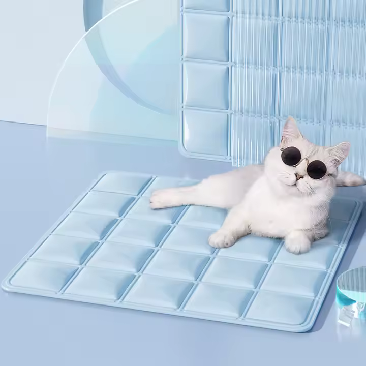 Alfombra De Enfriamiento Para Mascotas Verano Nido De Hielo Para Gatos Y Perros Almohadilla De Descanso Cómoda Y Refrescante - 1