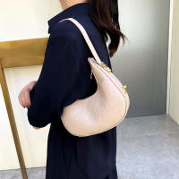 Bolso De Hombro En Forma De Crescent Para Mujer Bolso De Armpita Diseñador Bolso De Mano Diario Bolso Para Teléfono Vintage PU Suave - details 7