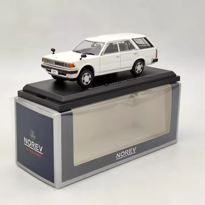 Norev 1/43 N~SAN CEDRIC VAN Deluxe 1995 Coche De Colección De Modelos De Metal Blanco Sin Batería Para Mayores De 14 Años - 1