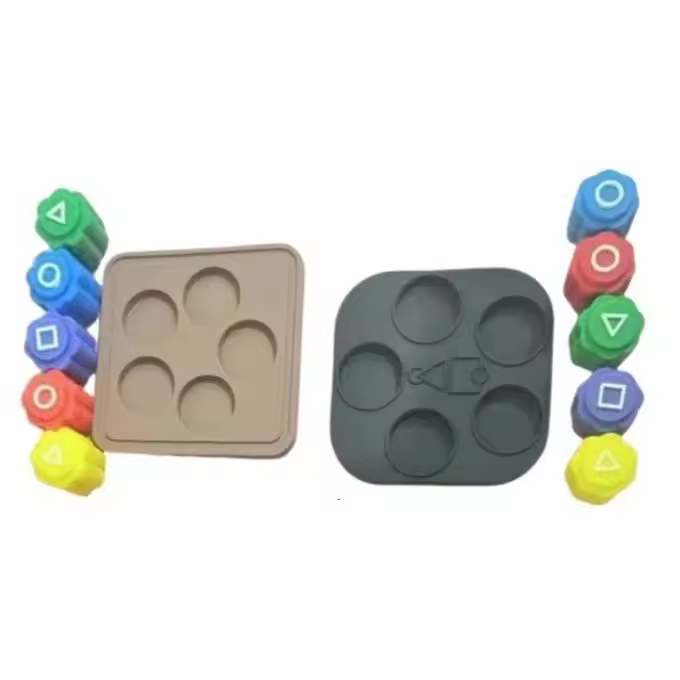 C.A - Juego de juego tradicional coreano con compartimento de almacenamiento para dados cuadrados integrados para un juego de lanzamiento y captura organizado - 1U - 1