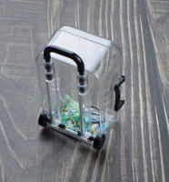 Organizador De Escritorio Mini En Forma De Troleo Caja De Almacenamiento Para Clips Transparente Plástico Adorno Pequeño Para Escuela Y Oficina - details 4
