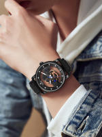 Reloj De Cuarzo TOMI Para Hombres Y Mujeres Reloj De Lujo Casual Con Diamantes Huecos Material De Correa PU Estilo Moda Y Casual - details 2