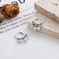 Pendientes de Plata de Ley S925 de estilo Korean, Creativos, Pequeños y frescos, with Borla, pendientes Pequeños de estilo fresco personalizados - details 1