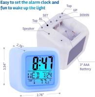 Reloj despertador digital para niños, Luz Nocturna de 7 Colores, función de Repetición, detección de temperatura para niños Pequeños, niños y estudiantes en el dormitorio, funciona con Pilas - details 0