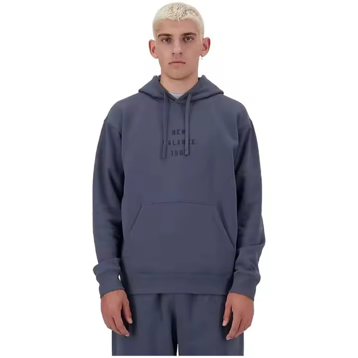 Sudadera New Balance modelo Iconic Collegiate Graphic Hoodie en color Graphite (022) - 1