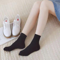 10 Pares De Calcetines Clásicos Negros Y Blancos De Longitud Media Cómodos Y Sencillos Para Mujer Calcetines Casuales De Poliéster - details 2