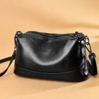 Nueva Moda Bolso De Hombro Para Mujer En Cuero PU Diseñador Marca De Lujo Bolsos De Mujer Estilo Messenger Versátil Tapa Con Cierre De Cremallera Y Hebilla - details 15