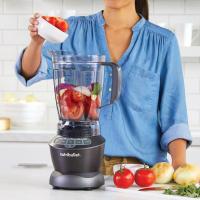 Nutribullet - Batidora de Vaso Full Size Combo NBF500DG Grafito Oscuro; Potente y Versátil; Batidos, Sopas, Salsas y Más - details 0