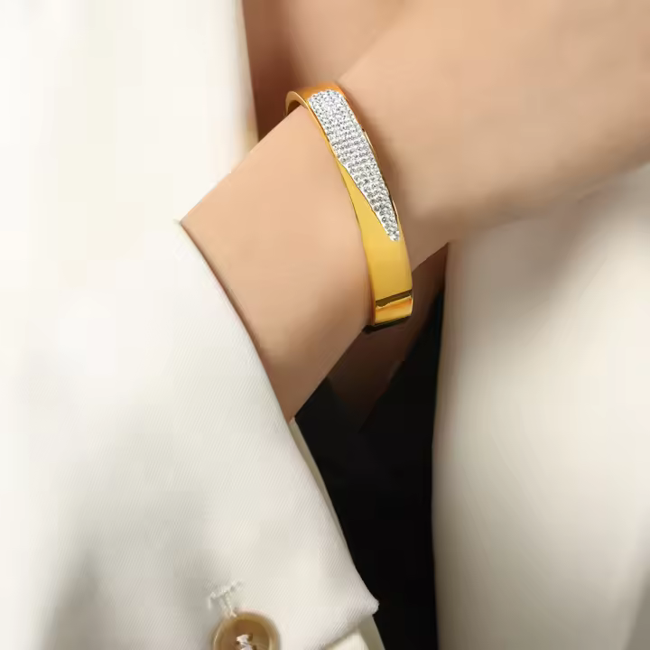 Pulsera de Un Solo Punzo de Oro Zirconia Cristal Cuadrado de Hoja de Arce - 1