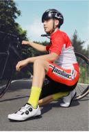Zapatillas De Ciclismo Para Hombre Y Mujer Con Cierre Self-Locking Zapatos De Bicicleta MTB Con Placas Para Entrenamiento Interior En Bicicletas De Carril Y Estación De Ejercicio - details 7