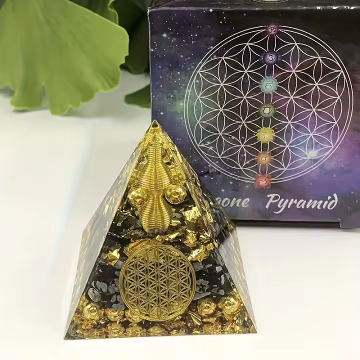Pyramide De Obsidiana De Navidad Decoración Para El Hogar Y Acuario Regalo Ideal Para Amigos Figura De Piedra Estilo Europeo - 1