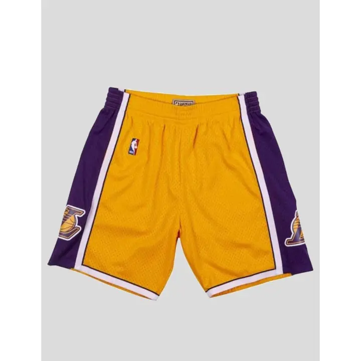 CAMISETA MITCHELL & NESS LOS ANGELES LAKERS SWINGMAN ORO/MORADO - 1