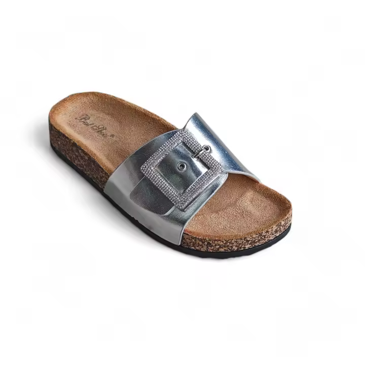 Calzados soraia, Sandalia Plana con Hebilla Dorada, Diseño Moderno, Comodidad Superior. - 1