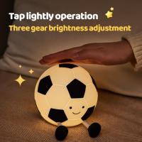 Lámpara Nocturna De Silicona De Fútbol Recargable Con 3 Niveles De Iluminación Dimmable Para Decoración De Habitaciones Luz De Noche Para Dormitorio Con Botón De Encendido Y Apagado - details 2