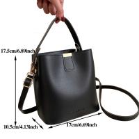 Bolso De Hombro Para Mujer En Cuero PU Negro Estilo Casual Bolso Tote Diseño De Marca Bolsa De Mujer Con Cierre De Cremallera - details 0