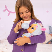 BEBÉS LLORONES Loving Care Fantasy Jenna | Muñeca bebé Que Llora lágrimas de Verdad con Pijama y 3 Accesorios - Juguete y Regalo para Niños y Niñas de 3 Años - details 5