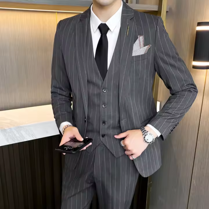 Traje De Tres Piezas Para Hombre (chaleco+ Pantalones) Estilo Coreano Casual Elegante Con Rayas Vestimenta Para Bodas Y Negocios - 1