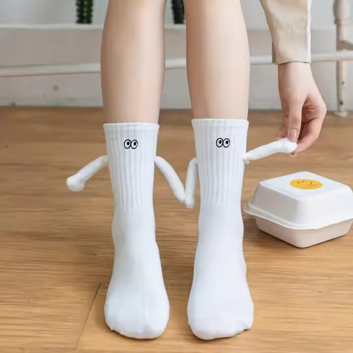 Calcetines Interactivos De Expresión Divertida Para Mujer De Medio Tamaño Calcetines Magnéticos Para Padres E Hijos Amantes Y Amigos - 1