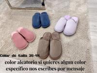 Zapatillas Casa Hombre y mujer  Suaves Pantuflas Cálidas Antideslizantes con Punta Cerrada Calientes Invierno Otoño Interior Exterior，color aleatorio36-41,color aleatorios 41-46 - details 6