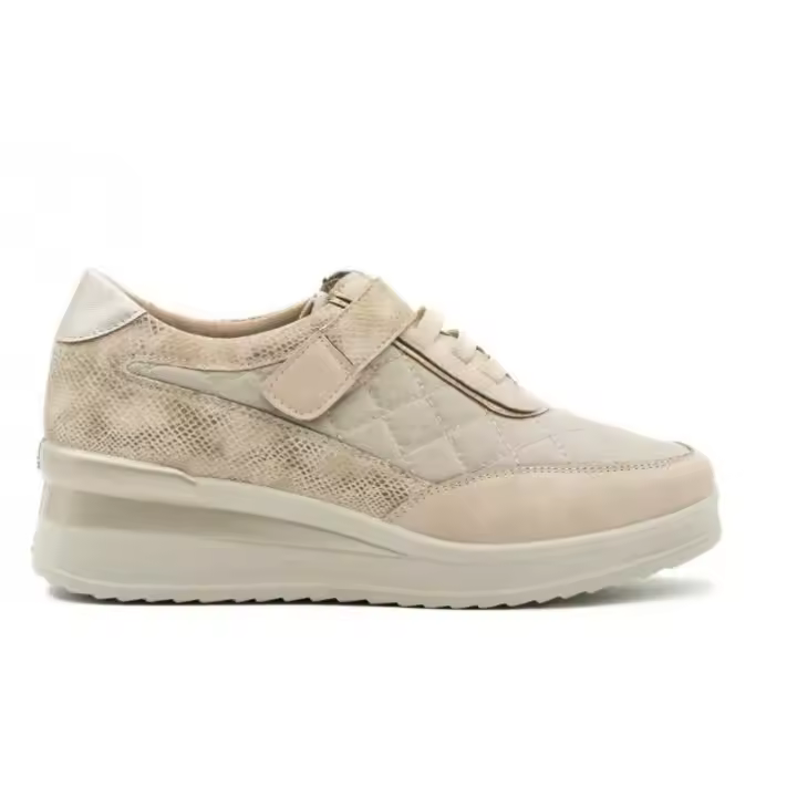 23M571 Zapato señora Mysoft con velcro color beige.     ZAPATOS DE MUJER PLANOS - 1
