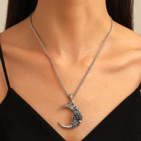 Collar Dark Rose Para Mujer Estilo Punk Hip Hop Colgante De Luna Cadena De Collar Trendy Para Parejas Metal Aleación Clásica - details 1