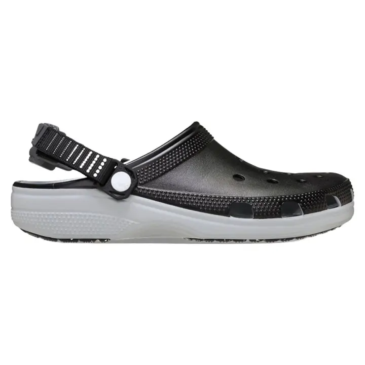 Zuecos Negros Crocs Classic Turbo U Black Resistentes al Agua - 1