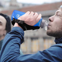Botella De Agua Deportiva Plegable Y Ligera De 500ml Con Anillo En La Muñeca Antideslizante Para Correr Material TPU Suave - details 16
