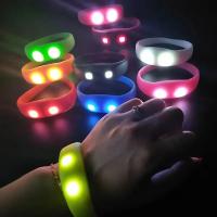 Pulsera LED Flashing 10pcs Luz Brillante Control De Voz Activada Por Música LED Pulsera Glow En La Oscuridad Para Fiestas - details 0