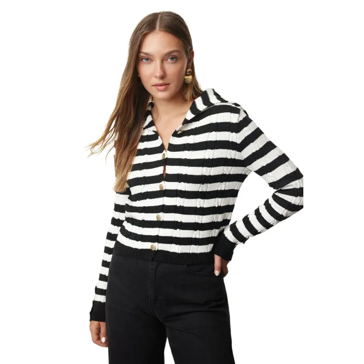 Trendyol Ecru Turn-Down Collar Detailed Knitwear Cardigan Twoaw25Hi00232 - 1