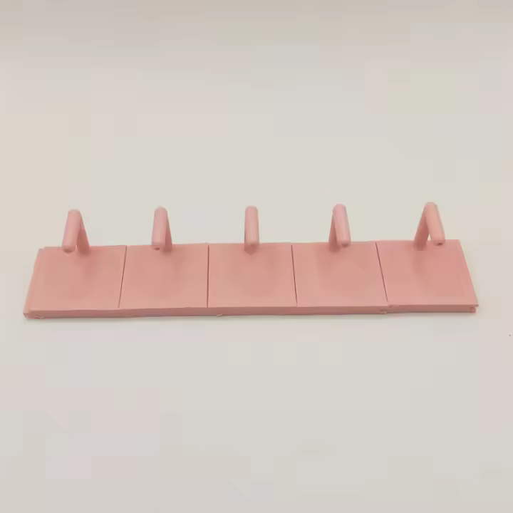 Exhibidor De Uñas Postizas Prácticas 5pcs Soporte Desmontable Para Entrenamiento De Uñas Postizas Plásticas Con Base Y Estante De Color De Tinte - 1