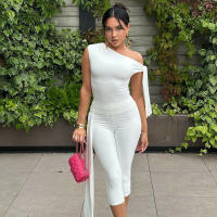 Conjunto De Shorts Blancos Y Top De Hombros Descubiertos Para Mujer 2 Piezas Moda Elegante Con Pliegues Cintura Alta Y Pierna Larga Ajustada - details 10