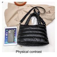 Bolso De Hombro De Nylon Puffer Para Mujer Invierno Bolso De Mano Chic Cuadrado Suave Cierre De Cremallera Estilo Versátil - details 30