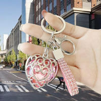 Llaveros De Corazón Rosado/Cerezo Para Hombres Y Mujeres Con Cristales Llavero De Coche De Lujo Para Mujer Diseño Soñado Y Elegante - details 1