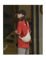 Bolso De Pecho Para Mujer De Gran Capacidad En Color Sólido Bolsa Cruzada De Viaje En Forma De Luna Media Rellena Con Algodón Para Uso Diario - details 17
