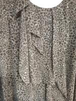 Guess vestido para mujer ,talla S oversize,animal print - details 6