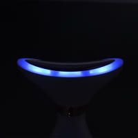 Máquina De Eliminación De Arrugas Del Cuello Y Rostro Masajeador Vibratorio De Vuelta Con 3 Colores De Luz Rejuvenecimiento De La Piel Dispositivo De Belleza USB Recargable - details 4