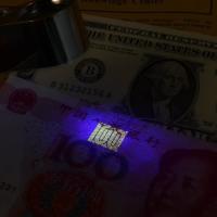 Lupa plegable de metal con aumento de 40x y luz LED y ultravioleta. - details 3