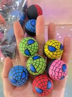 Pelotas Bounce Spiderman 30mm Para Fiestas De Cumpleaños Regalos De Fiesta Rellenos De Piñata Juguete De Goma Para Adultos Y Adolescentes - details 2