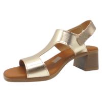 Sandalias marca Oh! My Sandals modelo 5617 en color dorado - details 2