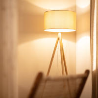 Ledkia Lámpara de Pie de Madera y Tela Wolby - details 2