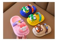 Zapatillas De Verano Para Niños Y Niñas Antideslizantes Y Suaves Zapatos De Interiores Para Niños Y Niñas Decoración De Aplicaciones Tamaño Verdadero - details 0