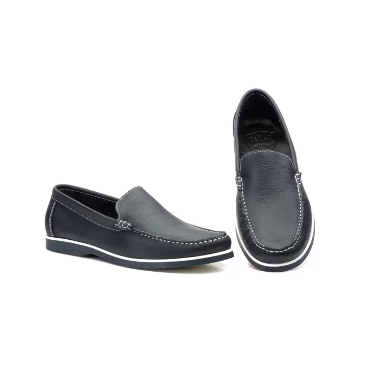 1007 Marino  Hecho en España Náuticos Hombre Piel Napa Marino Numeración: 39-45 Marca: Ibérico Náuticos kiowa de hombre Material exterior de piel napa Marino Forro interior de piel Suela de goma cosida Color: Marino - 1