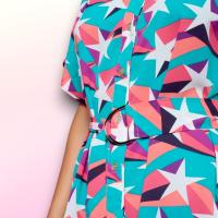 Vestido Camisero Kimmel Estrellas Minueto - Escote Pico y Cinturón - details 3