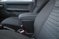 Organizador De Reposabrazos Para Suzuki Jimny 2019-2023 Caja De Almacenamiento De Cuero ABS Accesorio Interior Del Coche - details 0