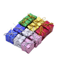 12PCS Caja De Regalo De Navidad Miniatura 1/12 Escala Resina Simulación Para Niños Decoración De Escritorio Hogar Jardín Coche Casa De Muñecas - details 6